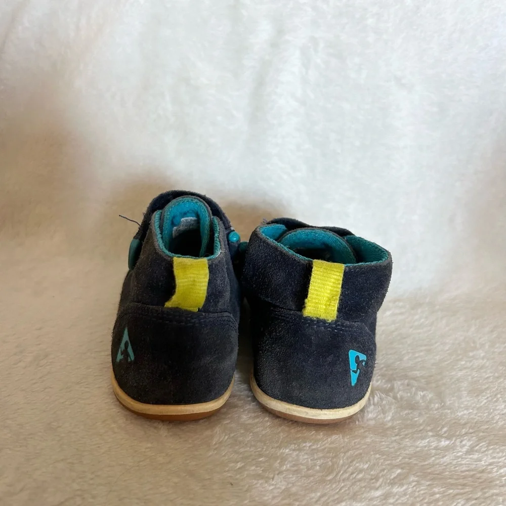 Used Plae Kids Shoes